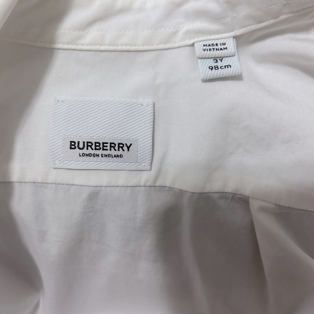White Burberry shirt wore twice only